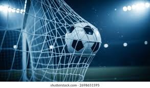 金彭贝：对我来说，在巴黎赢一座欧冠意义要大于在皇马赢五座