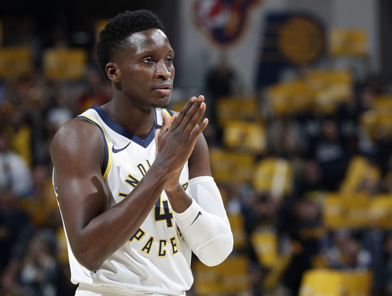 曼联虽然财 曼联虽然财